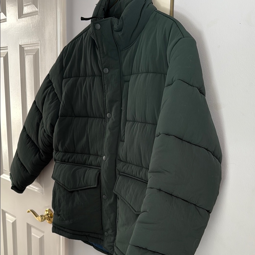 J. Crew Green Puffer Jacket with High Collar and Quilted Design
